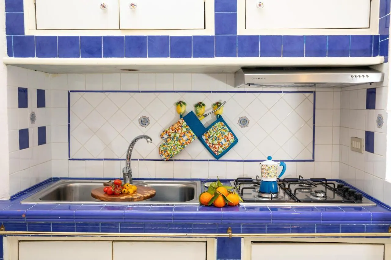 Taormina Centro - Free Netflix & Wi-Fi Apartment